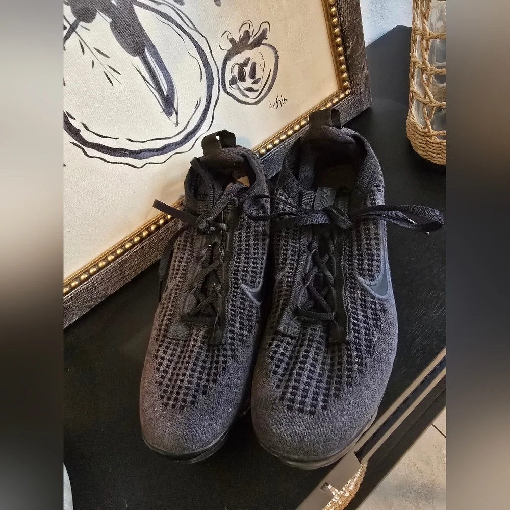 Nike Big Kids 5y Air Vapormax 2021 Flyknit Black Gray Sneakers